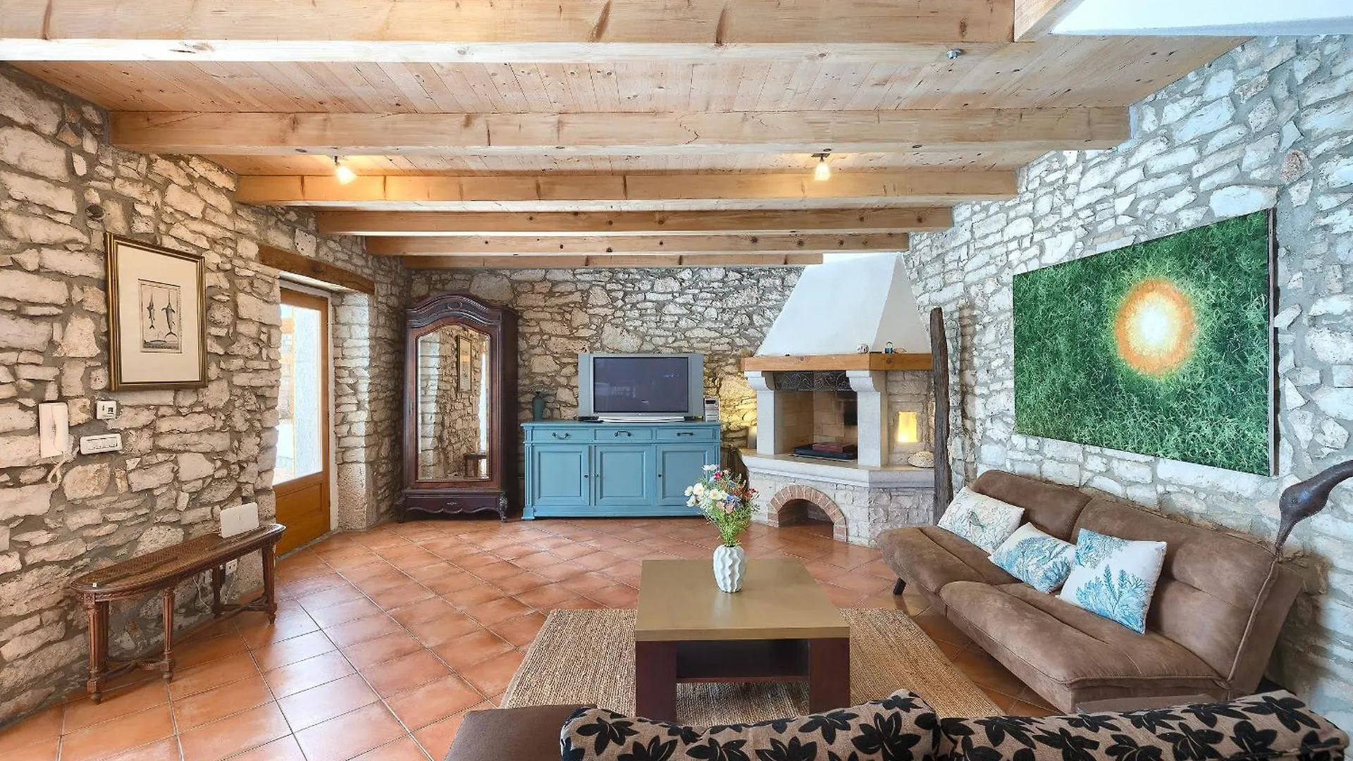 Villa Puntarina Barban 0*,  Croatia